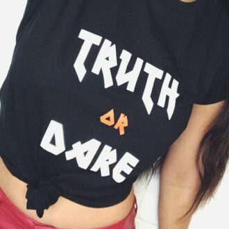 Дамска тениска Thruth or dare