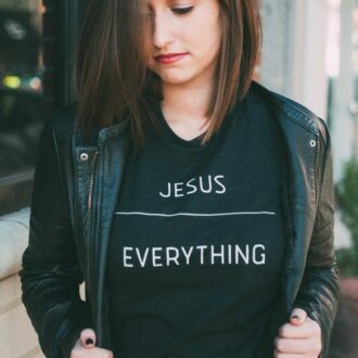 Дамска Тениска Jesus Everything