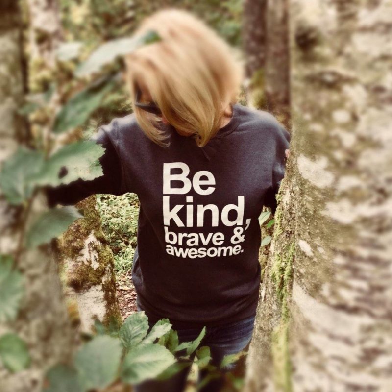 Дамска Блуза Be kind & brave