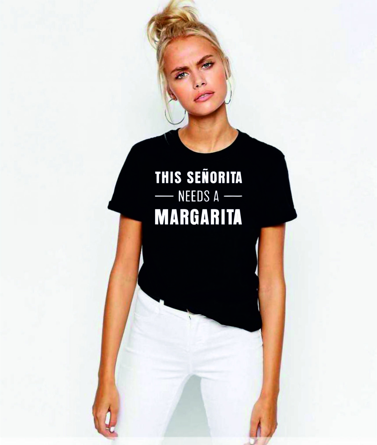 Дамска Тениска This Senorita needs a Margarita*black