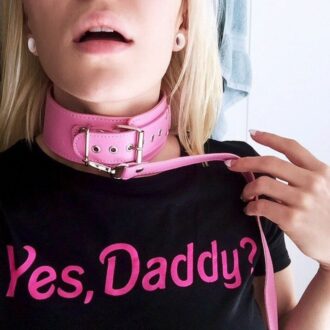 Дамска Тениска Yes, Daddy?*pink letters