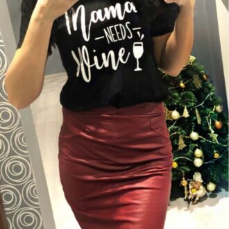 Дамска Тениска Mama Needs Wine