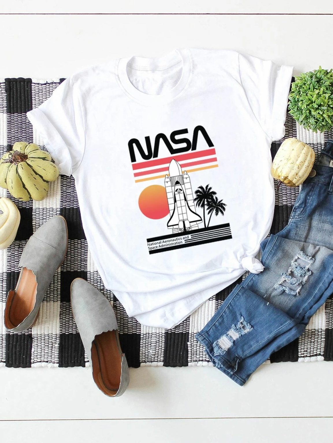 Дамска тениска NASA*2020 DTG