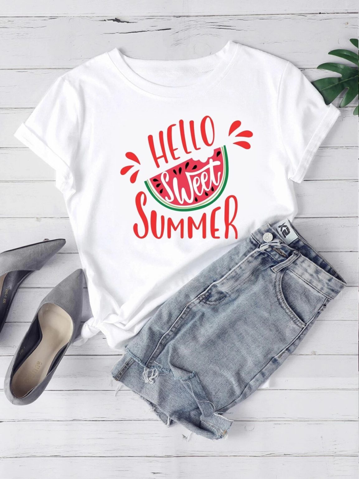 Дамска тениска Hello Sweet Summer DTG