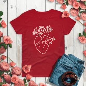 Дамска Тениска Blooming Heart