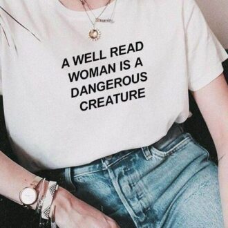 Дамска тениска A Well Read Woman