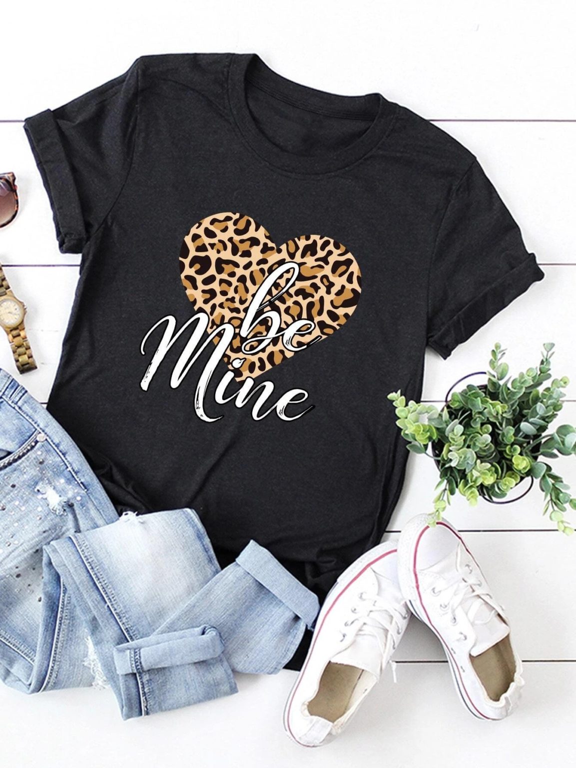 Дамска тениска Be Mine / Leopard Heart DTG