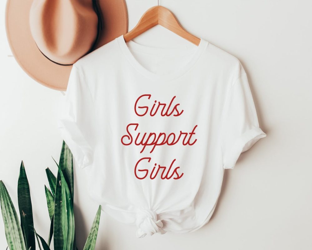 Дамска тениска Girls Support Girls 2021