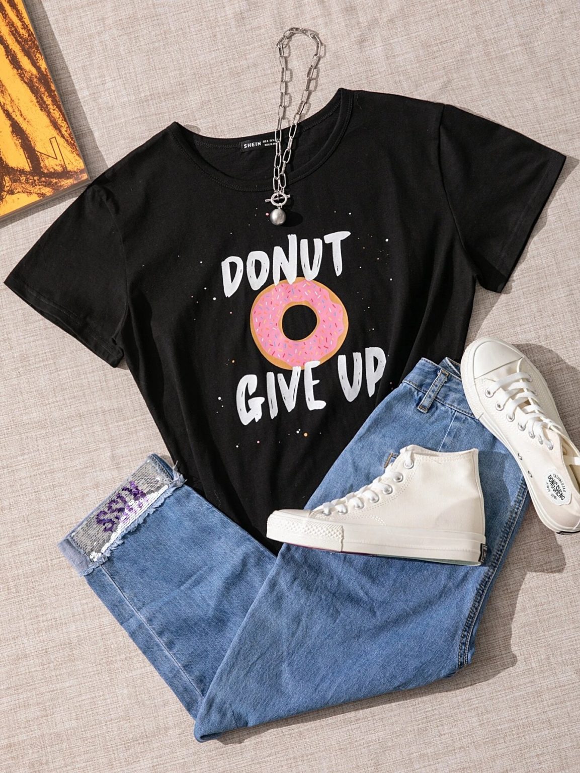 Дамска Тениска Donut Give Up 2021 DTG