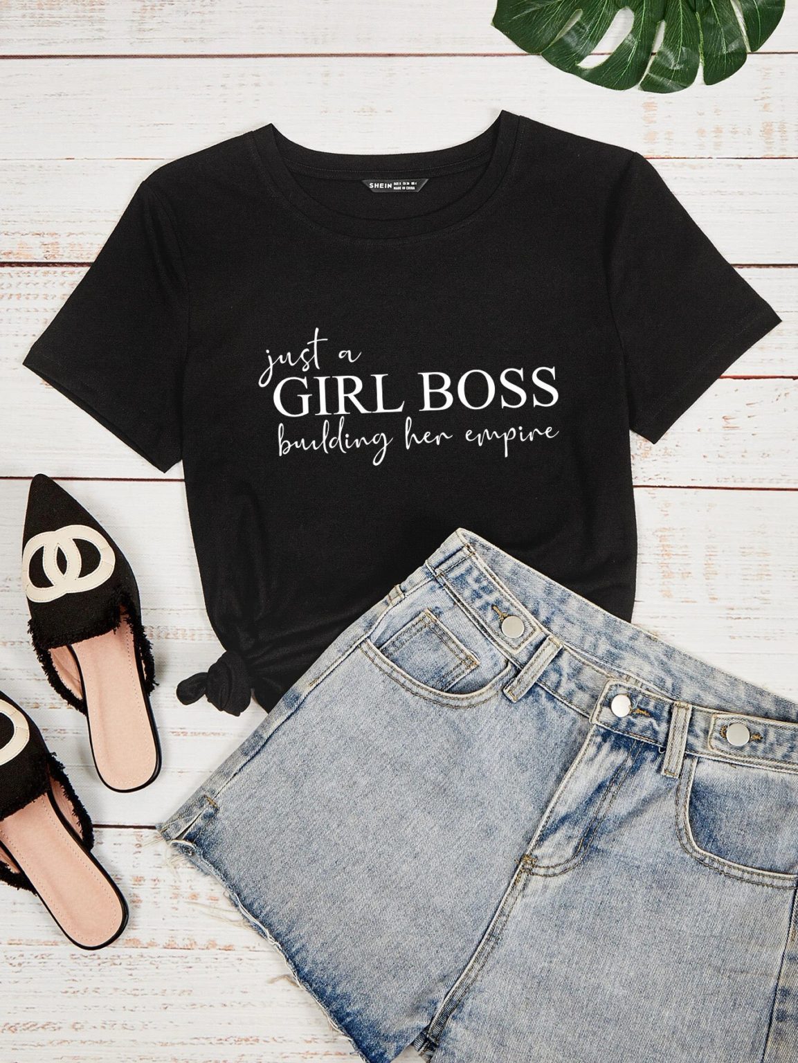 Дамска Тениска Just a Girl Boss