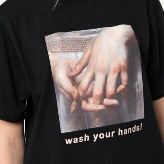Дамска тениска Wash Your Hands DTG
