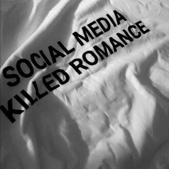 Дамска Тениска Social Media Killed Romance